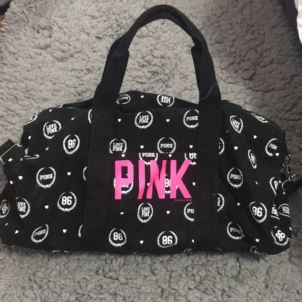 VS PINK duffle